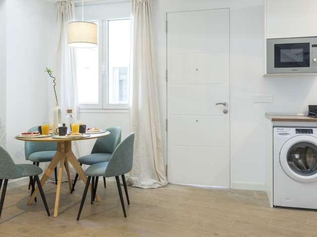Piso de 2 habitaciones en alquiler en La Victoria, Málaga