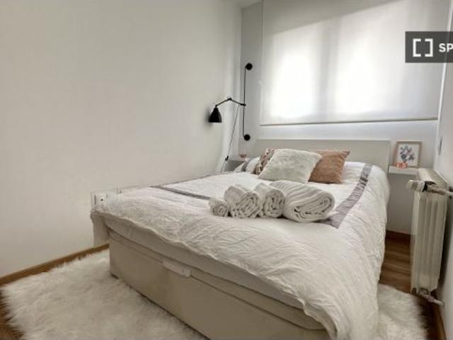 Piso de 2 habitaciones en alquiler en Plaza De Castilla