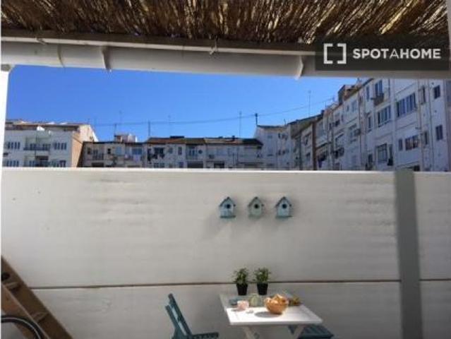 Piso de 2 habitaciones en alquiler en Russafa, Valencia
