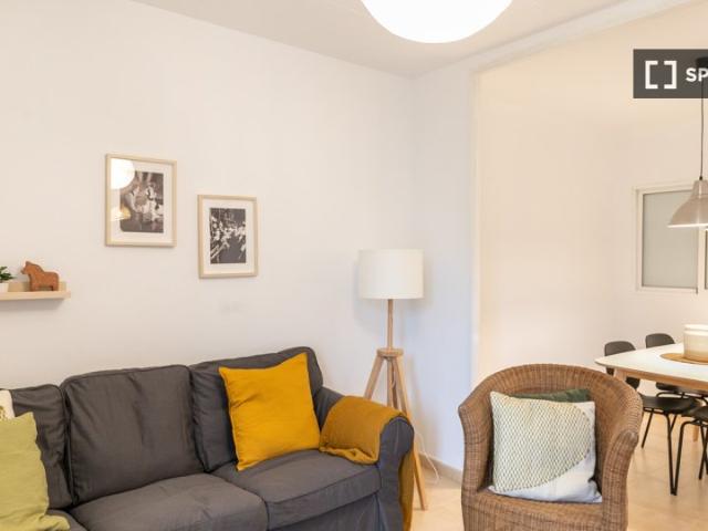 Piso de 2 habitaciones en alquiler en Sant Antoni, Barcelona