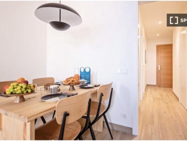 Piso de 2 habitaciones en alquiler en Sant Antoni, gastos incluidos
