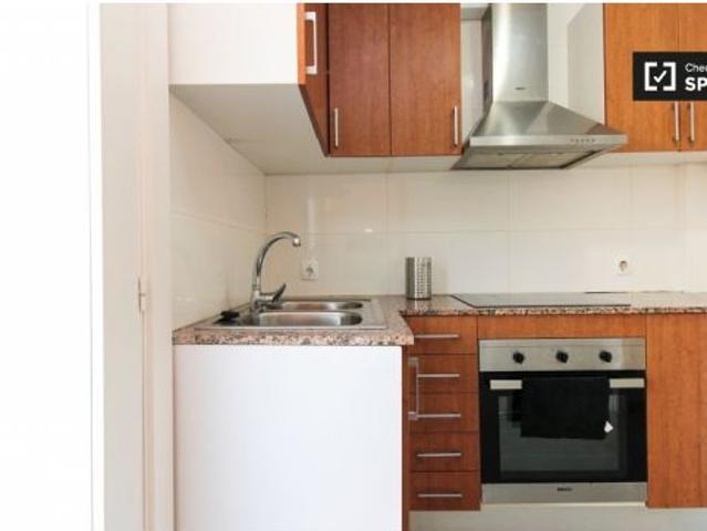 Piso de 2 habitaciones en alquiler en Sant Antoni, perfecto para profesionales