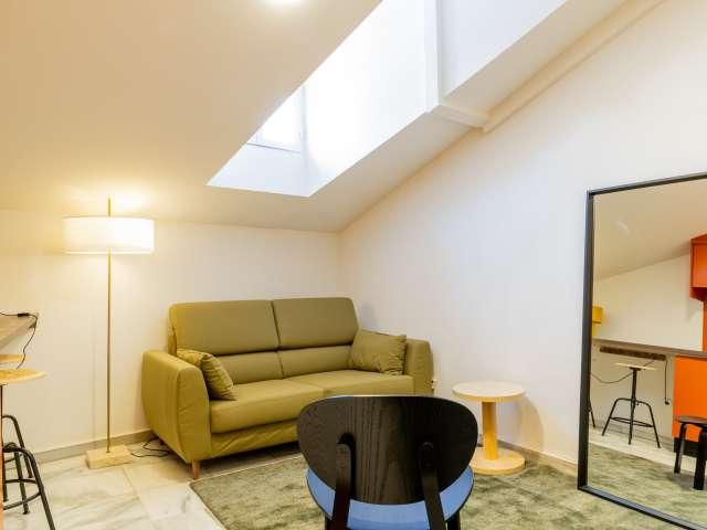 Piso de 2 habitaciones en alquiler en Universidad, Madrid