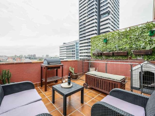 Piso de 2 habitaciones en alquiler en Valdeacederas, Madrid