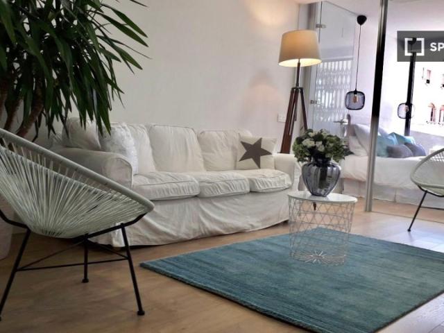 Apartamento de 2 habitaciones en alquiler en Vallvidrera, Barcelona