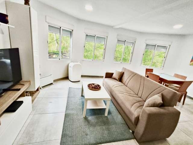 Piso de 2 habitaciones en alquiler en Verdún, Barcelona
