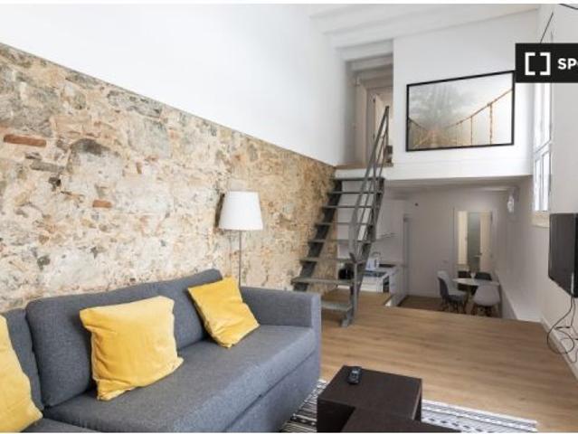 Piso de 2 habitaciones en alquiler en Vila de Gràcia, se admiten profesionales