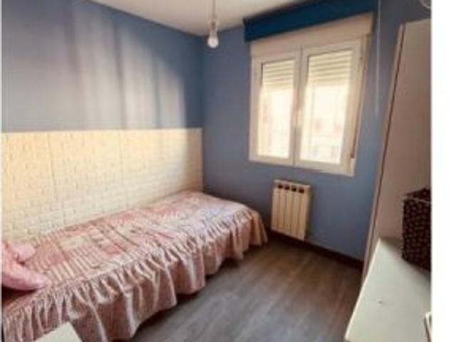 Piso de 2 habitaciones en alquiler en Zaragoza, profesionales, parejas, familias, estudiantes, se ad