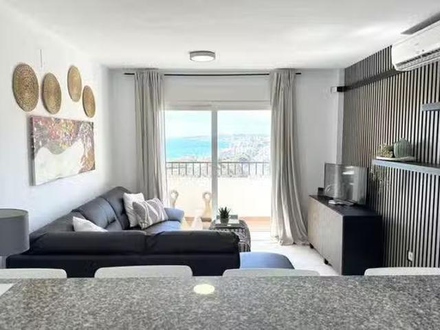 Piso de 2 habitaciones en Benalmádena
