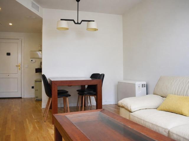 Piso de 2 habitaciones en c/ Manifestación, casco histórico