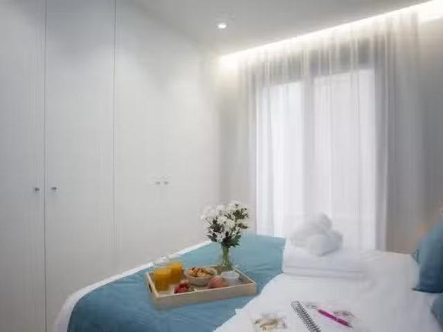 Piso de 2 habitaciones en Calle Juan Llorens 24, Entresuelo, P.
