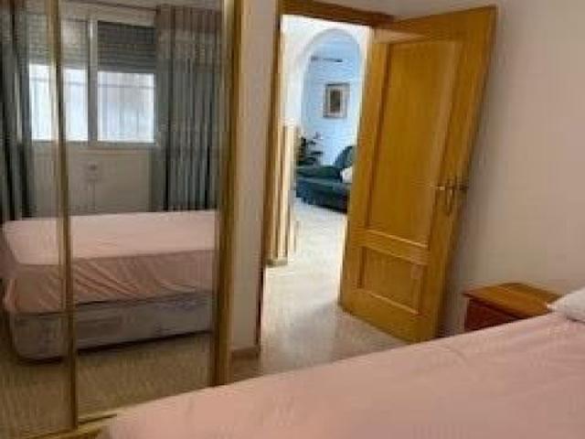 Piso de 2 habitaciones en el centro con garaje y trastero