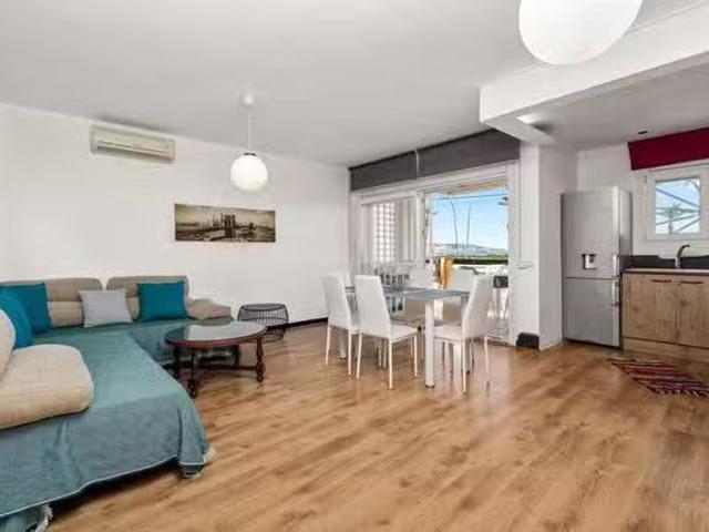 Piso de 2 habitaciones en Empuriabrava