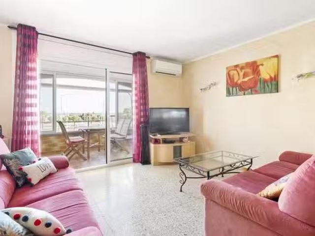 Piso de 2 habitaciones en Empuriabrava