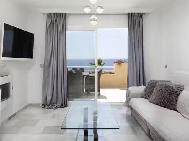 Piso de 2 habitaciones en Las Lagunas de Mijas