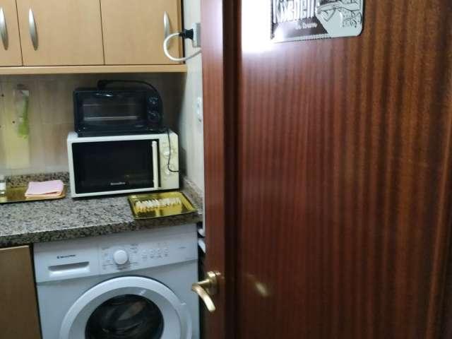 Piso de 2 habitaciones en Peñamefecit Estación, Jaén