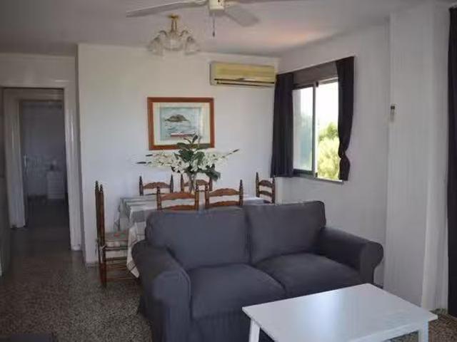 Piso de 2 habitaciones en Rotes
