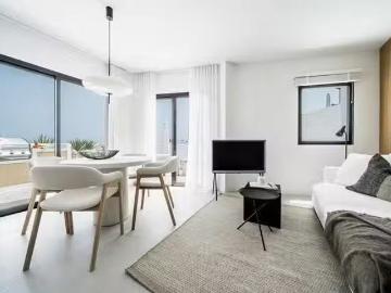 Piso de 2 habitaciones en Urb. Lomas de Marbella Club, 93, 296.