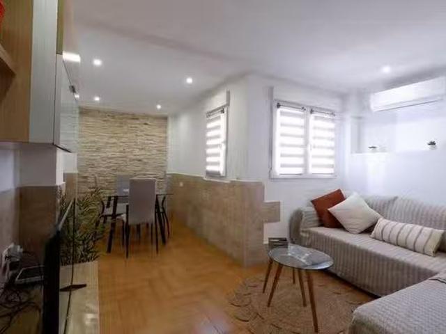 Piso de 2 habitaciones en Valencia