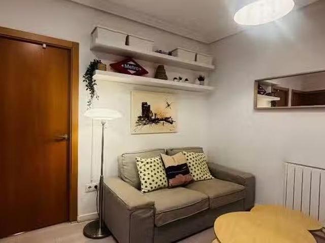 Piso de 2 habitaciones en 4 Calle de la Esperanza