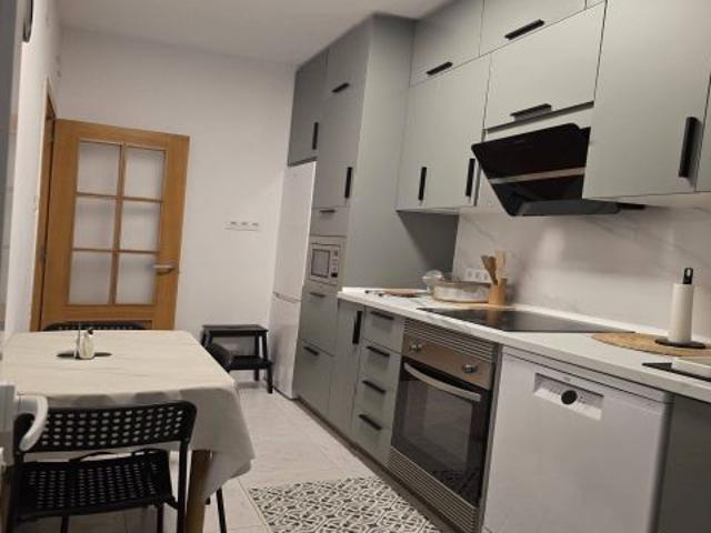 PISO DE 2 HABITACIONES PARA ESTUDIANTES EN LA ZONA NORTE DE SANTIAGO