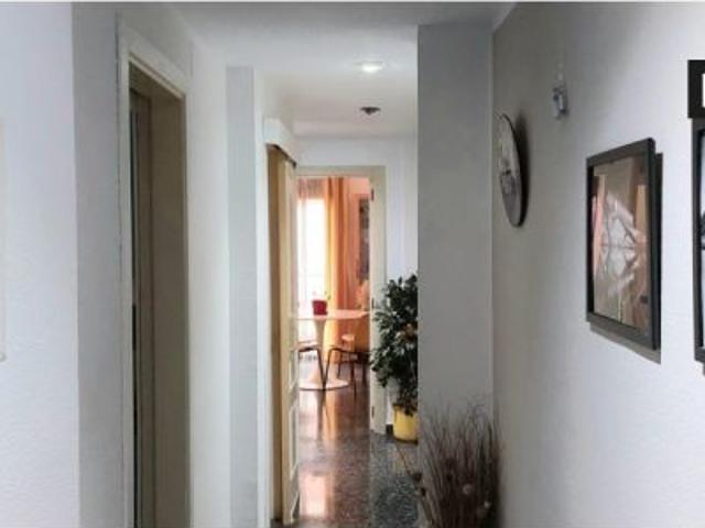 Piso de 2 habitaciones para profesionales en alquiler en Valencia