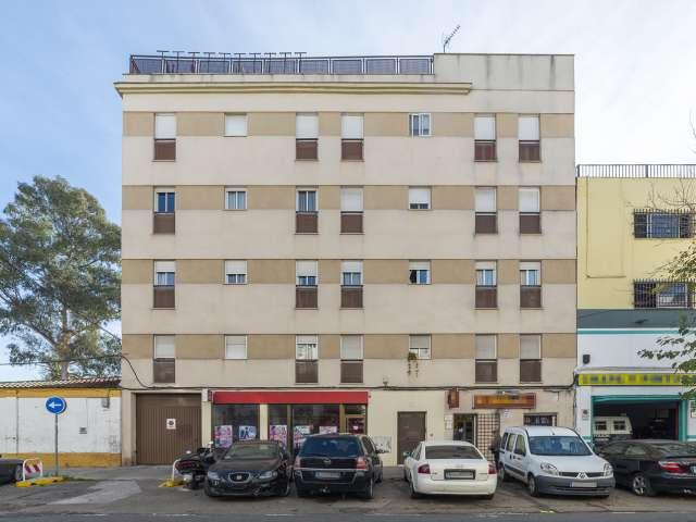 Piso de 3 dormitorios en alquiler en Campos de Soria, Sevilla
