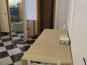 Apartamento de 3 dormitorios en alquiler en Alicante, España