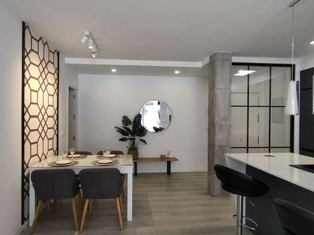 Piso de 3 habitaciones en alquiler en La Calzada, Sevilla