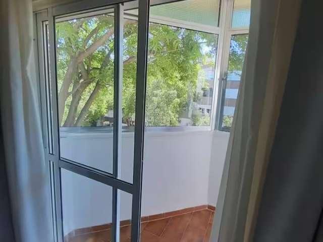 Piso de 3 dormitorios en alquiler en La Oliva, Sevilla
