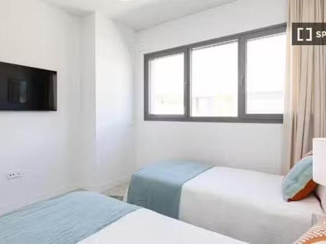 Piso de 3 dormitorios en alquiler en Mijas, Málaga