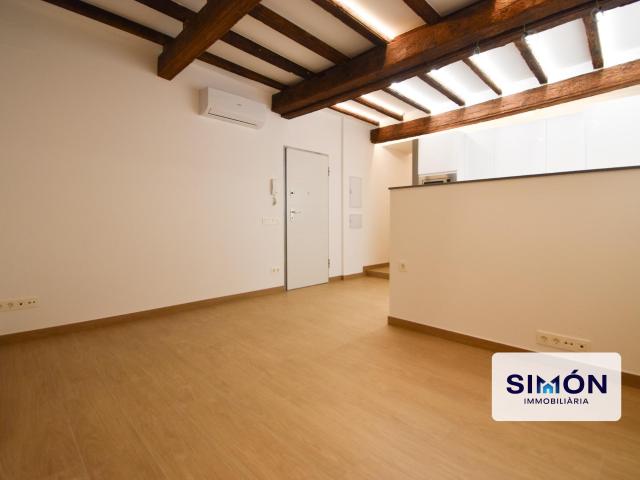 Piso acabado de reformar, de 3 habitaciones y en el centro de Berga