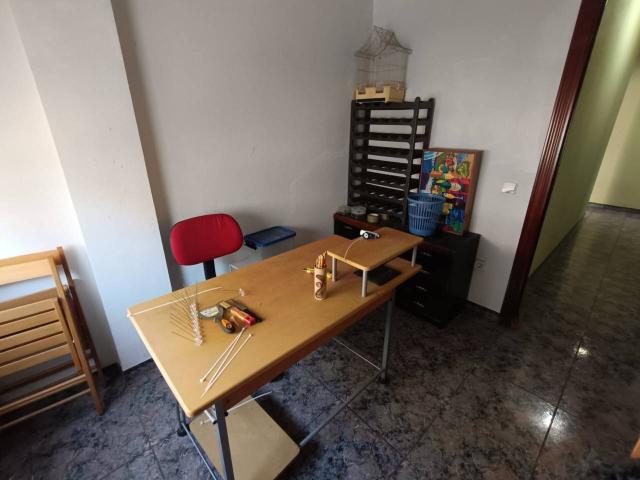 PISO DE 3 HABITACIONES CON ASCENSOR EN VENDRELL
