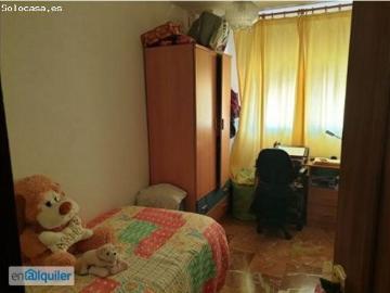 ¡PISO DE 3 HABITACIONES CON PISCINA COMUNITARIA!