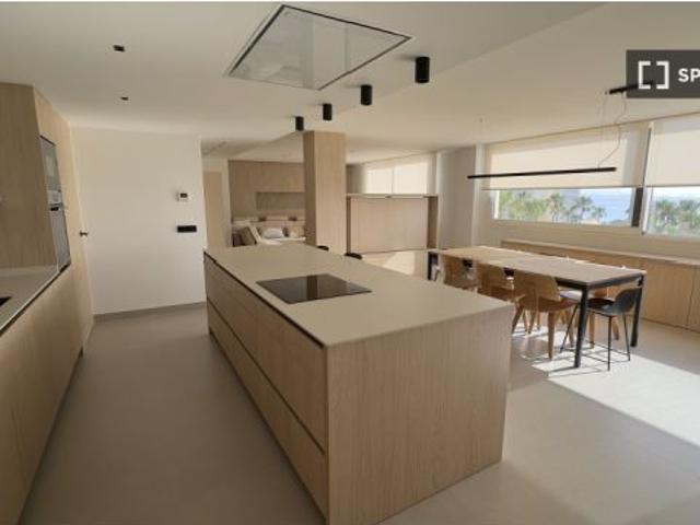 Piso de 3 habitaciones en alquiler en Alicante, gastos incluidos
