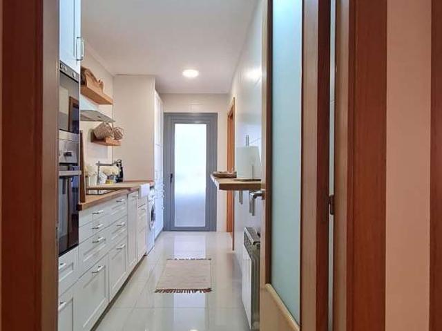 Piso de 3 habitaciones en alquiler en Bueu, Vigo