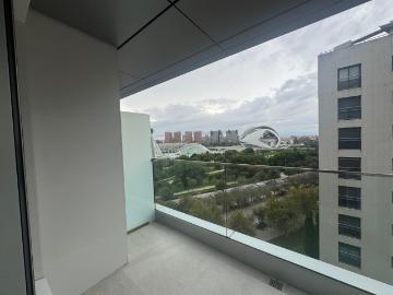 Piso de 3 habitaciones en alquiler en Ciudad de las Arts