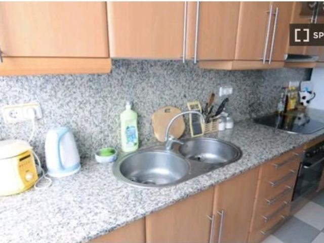 Piso de 3 habitaciones en alquiler en Cornellà de Llobregat, trabajadores y estudiantes de postgrado