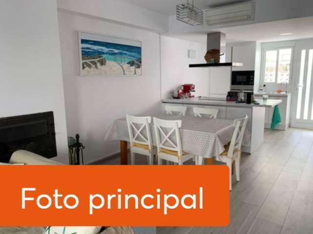 Piso de 3 habitaciones en alquiler en El Perellonet, Valencia