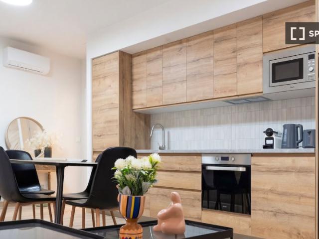 Piso de 3 habitaciones en alquiler en El Pilar, Valencia