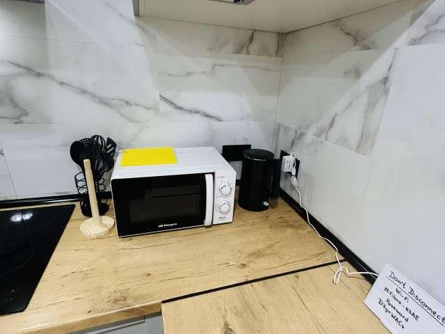 Piso de 3 habitaciones en alquiler en Elche, Alicante