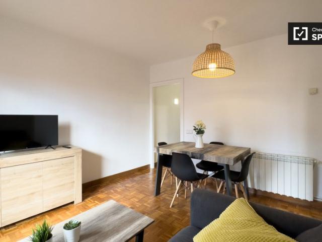 Piso de 3 habitaciones en alquiler en La Salut, Barcelona