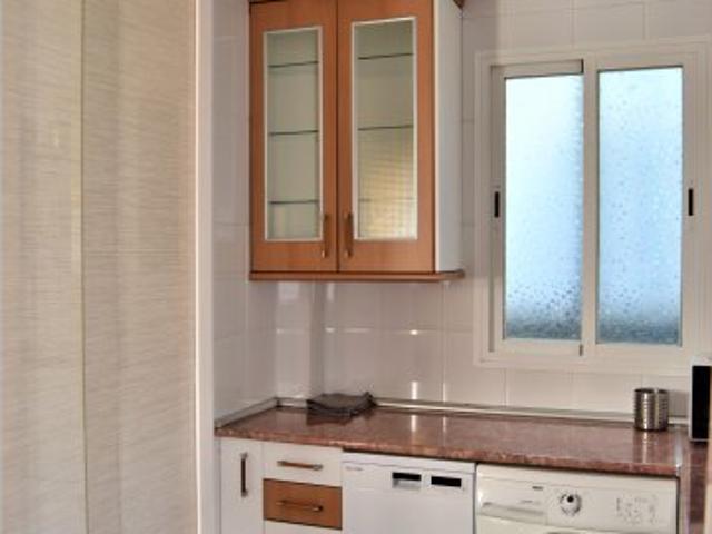 Piso de 3 habitaciones en alquiler en Palacio, Madrid