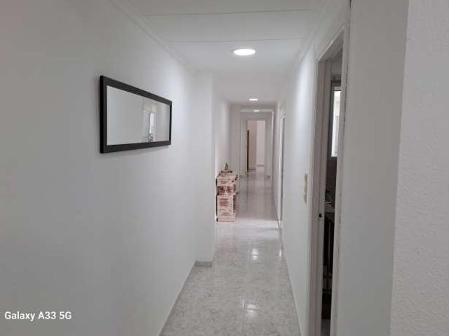 Piso de 3 habitaciones en alquiler en Sueca, Valencia