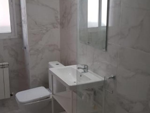 Piso de 3 habitaciones en alquiler en San Fernando de Henares, Madrid