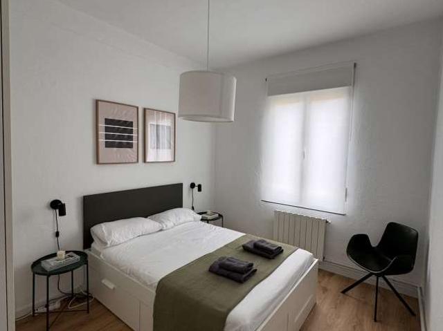 Piso de 3 habitaciones en alquiler en Santander