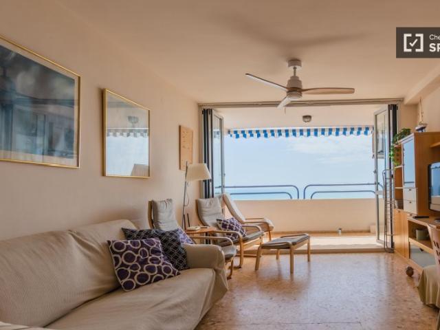 Piso de 3 habitaciones en alquiler en Valencia