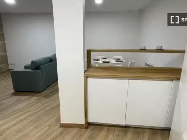 Piso de 3 habitaciones en alquiler en Vigo