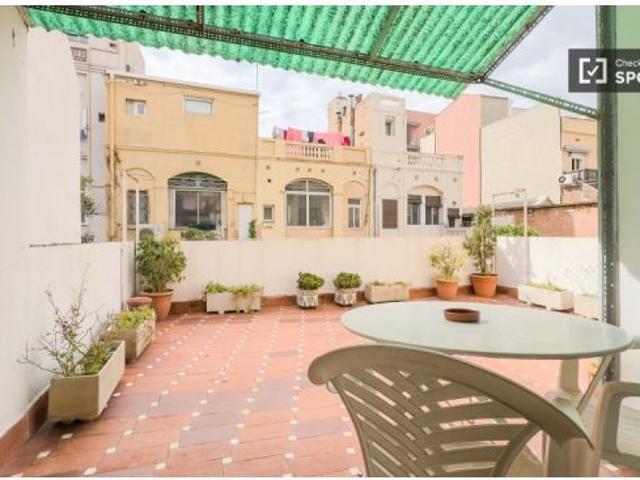 Piso de 3 habitaciones en alquiler en Vila de Gràcia, gastos incluidos