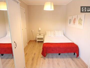 Piso de 3 habitaciones en alquiler en Vilapicina i la Torre Llobeta, se admiten profesionales y estu